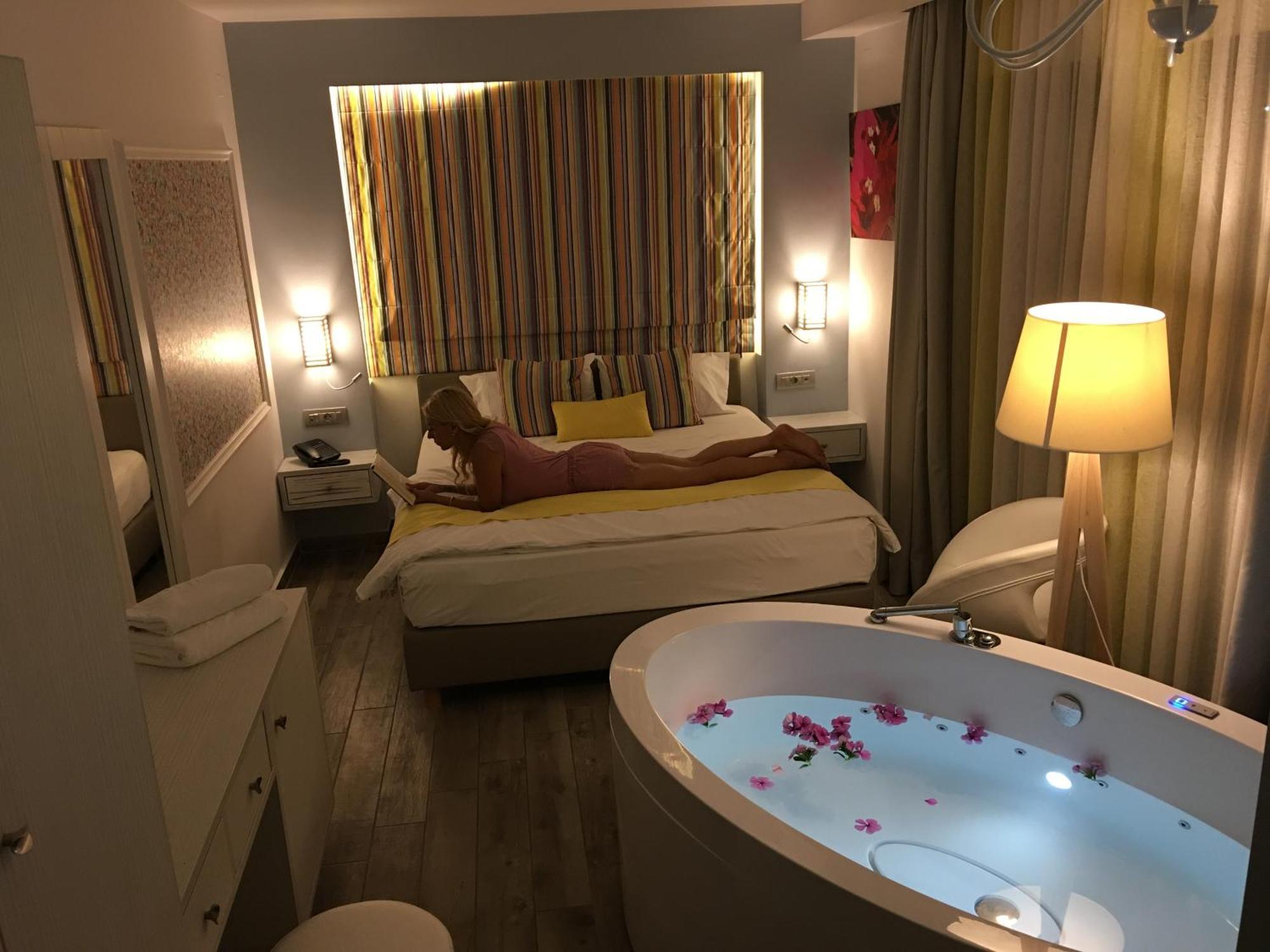 Kyknos Beach Hotel & Bungalows Mália Kültér fotó