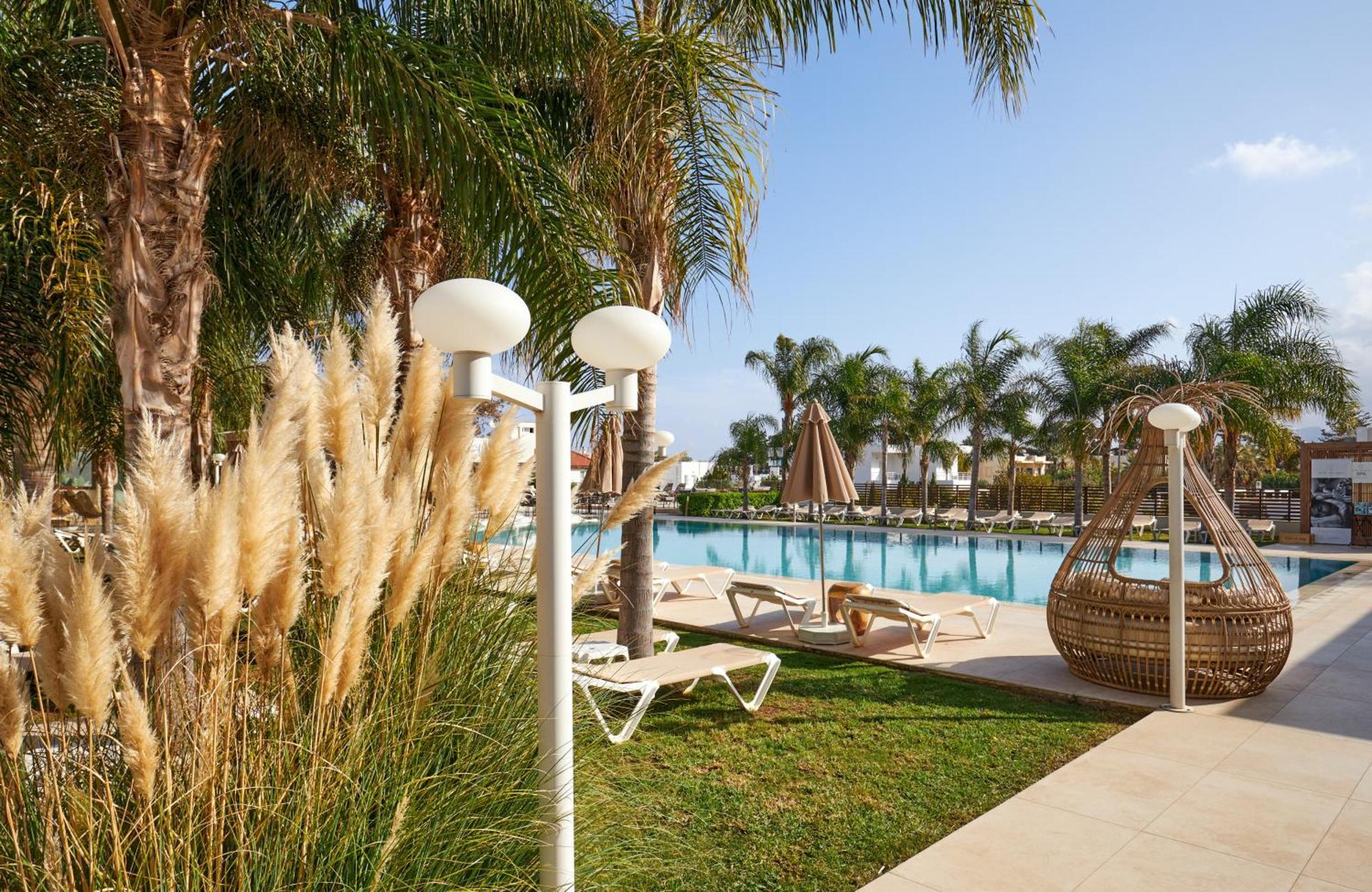 Kyknos Beach Hotel & Bungalows Mália Kültér fotó